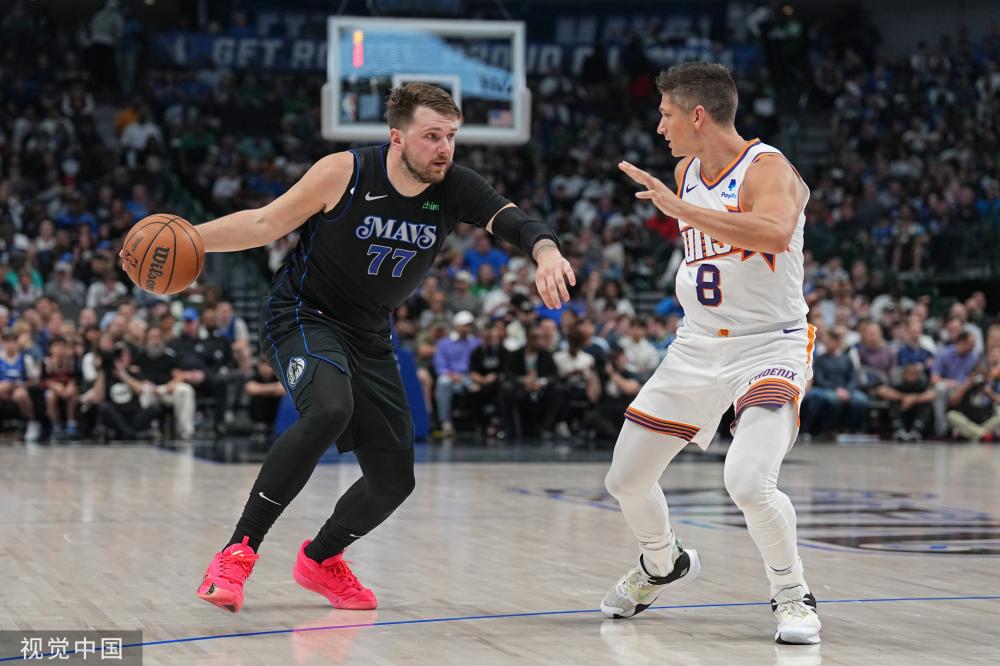 相比之下 相比之下