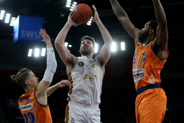 有保级球队 有保级球队